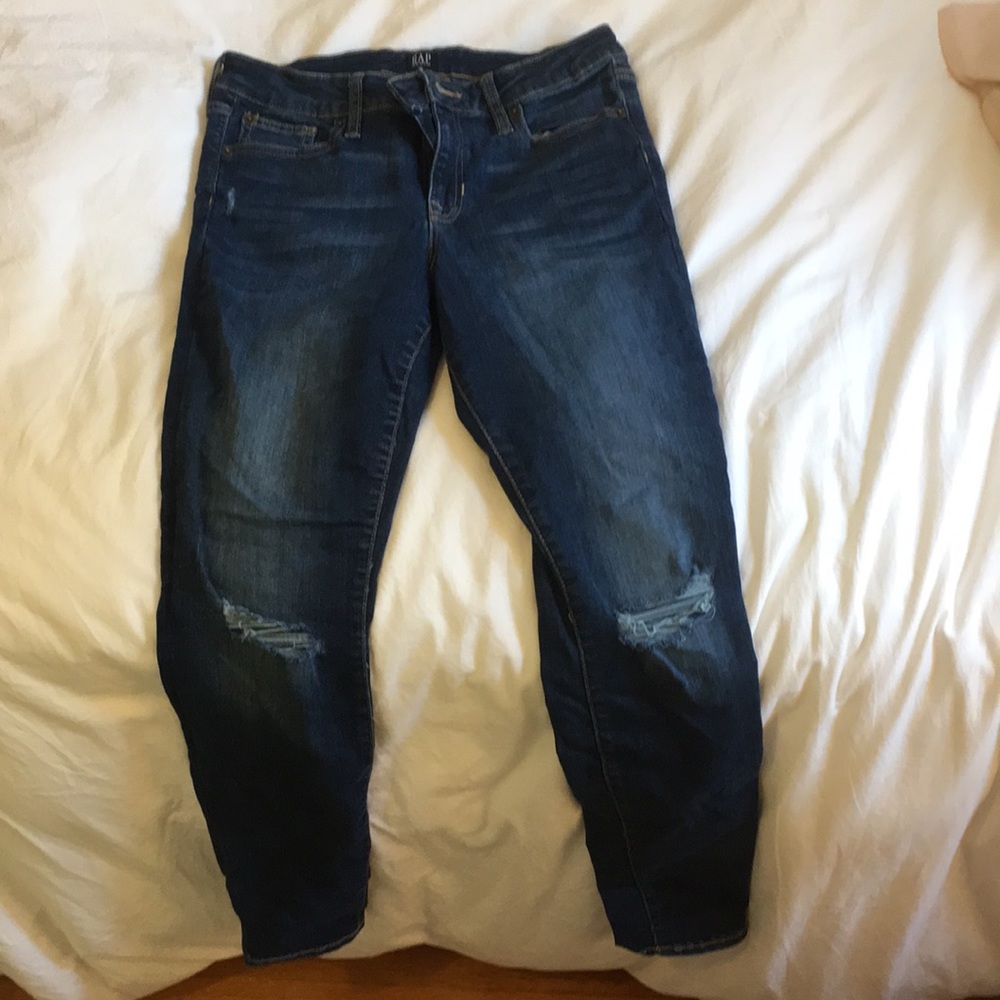 Gap jeans ripped knees